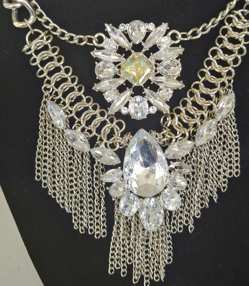 ☀SALE 4 for$20☀              Large Chunky Necklace